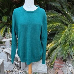 Stylish J. Crew Italian Cashmere Long Sleeve Sweater